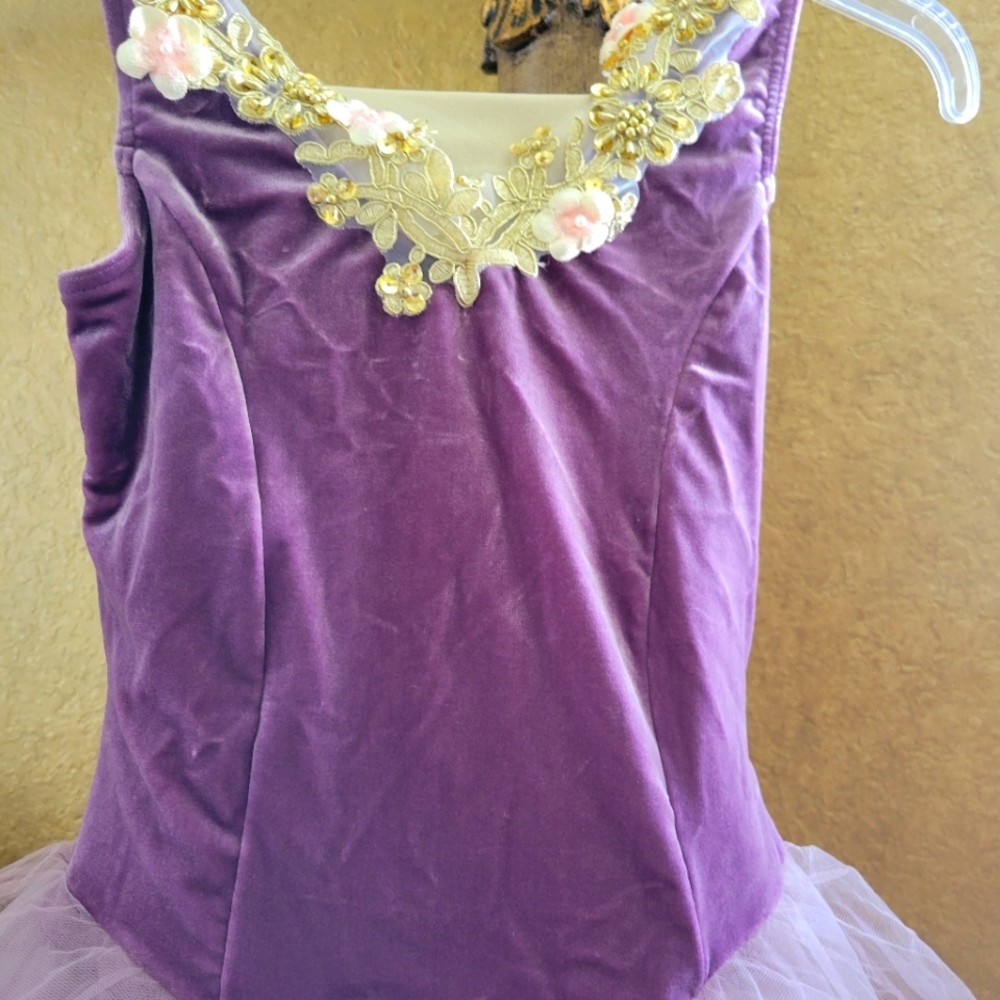 Dance costume
